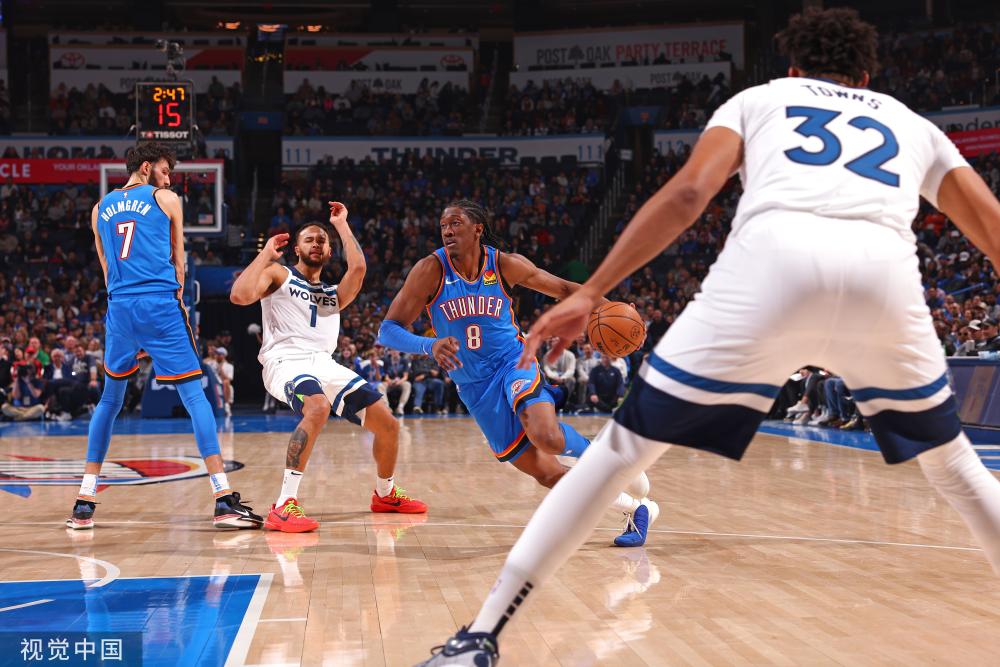 局势瞬息万 局势瞬息万