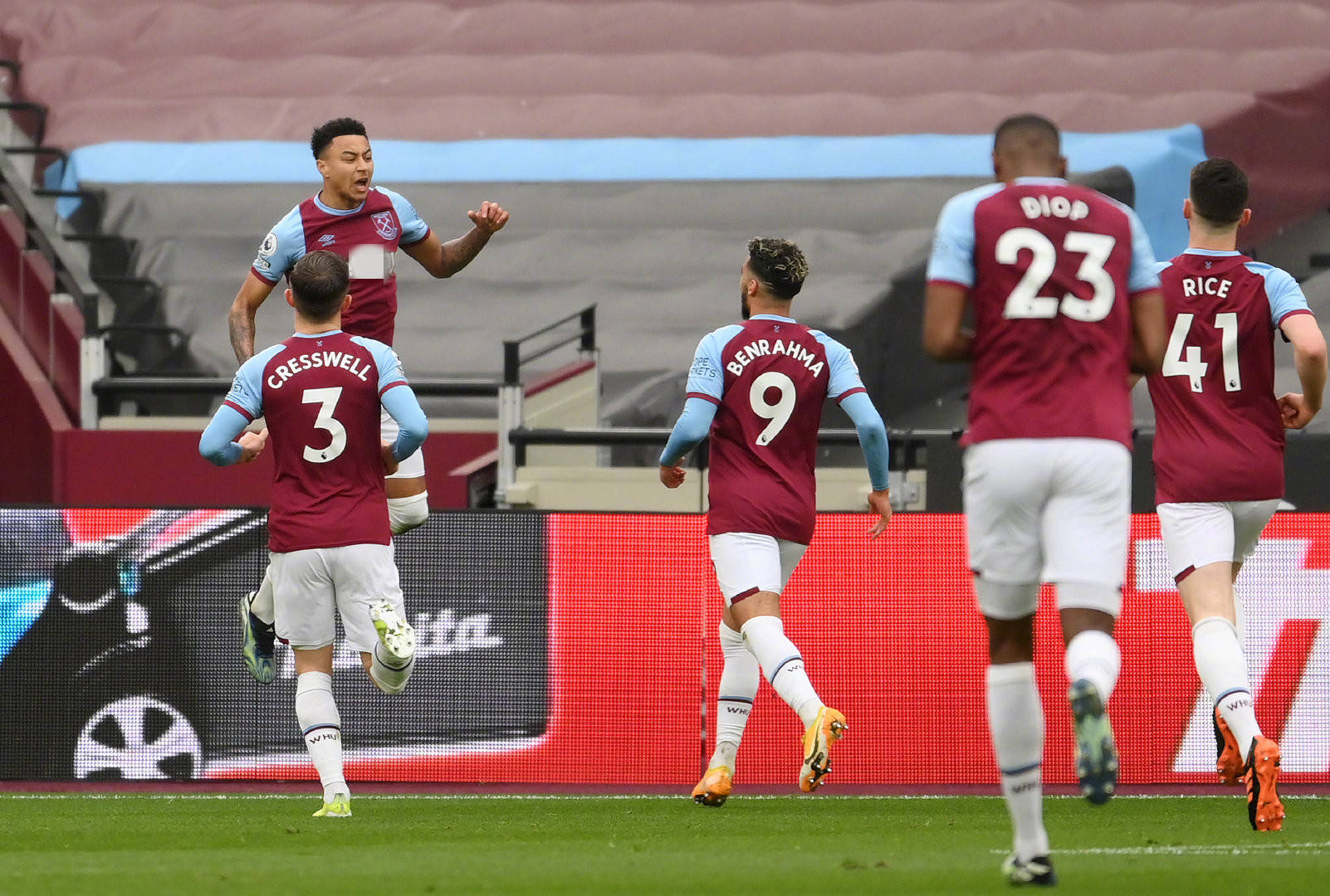 的进攻多样 的进攻多样